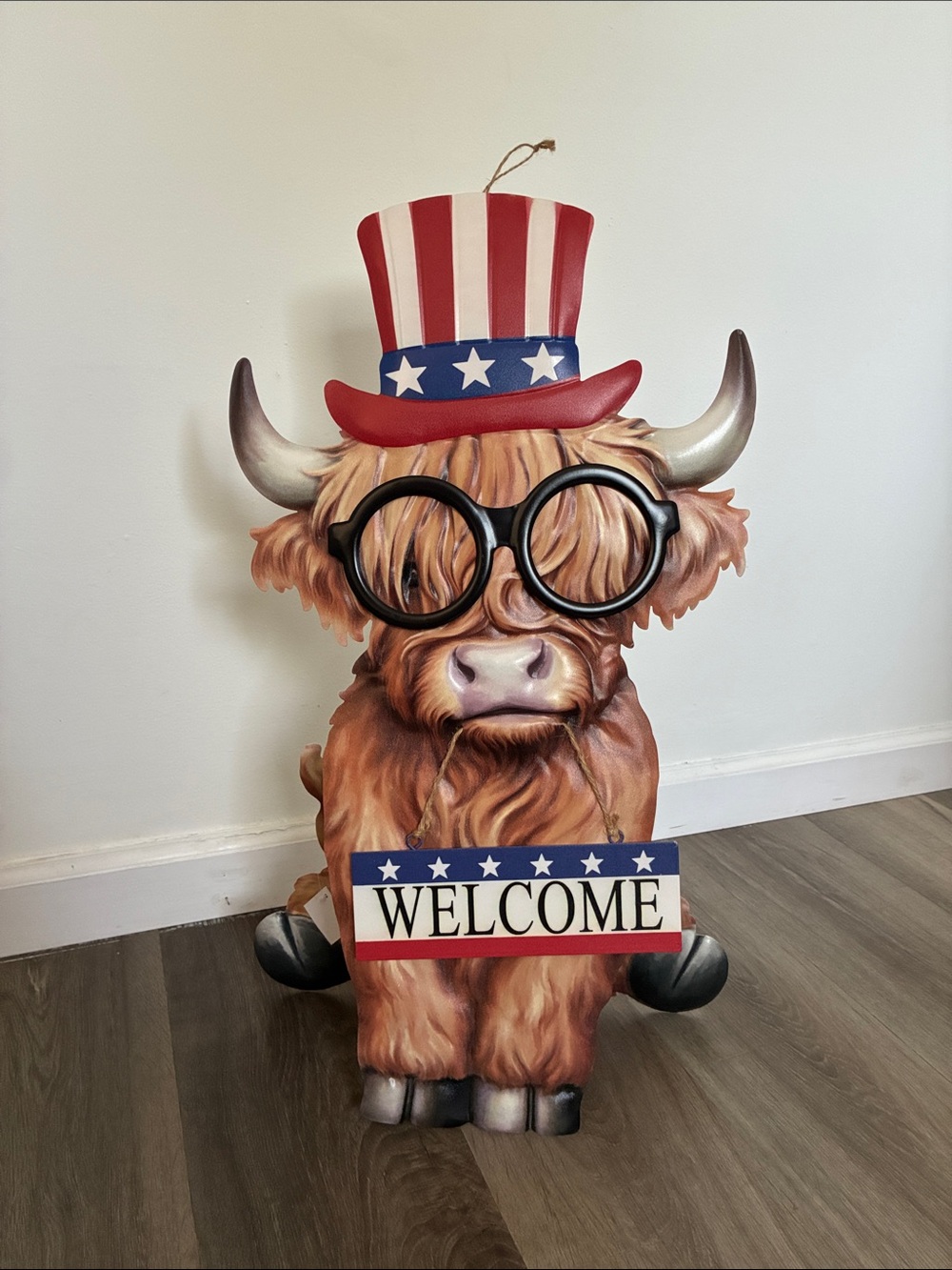 NWT- Patriotic Highland Cow- Metal Welcome Easel Sign Decoration